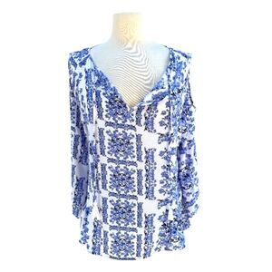 Soho NY White Cold Shoulder Long Sleeve Lightweight Spring Top Size L